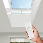 Fakro platdakraam elektrisch DEF DU6 90x60 cm