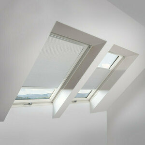 Fakro APF I Honeycomb Plissé (601) 134x118 cm