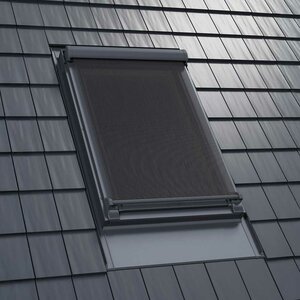 Fakro Screen AMZ handbediend (090) 78x78 cm Fakro Screen AMZ handbediend (090) 78x78 cm