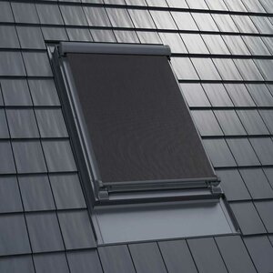 Fakro Screen AMZ handbediend (092) 94x98/118/140 cm Fakro Screen AMZ handbediend (092) 94x98/118/140 cm